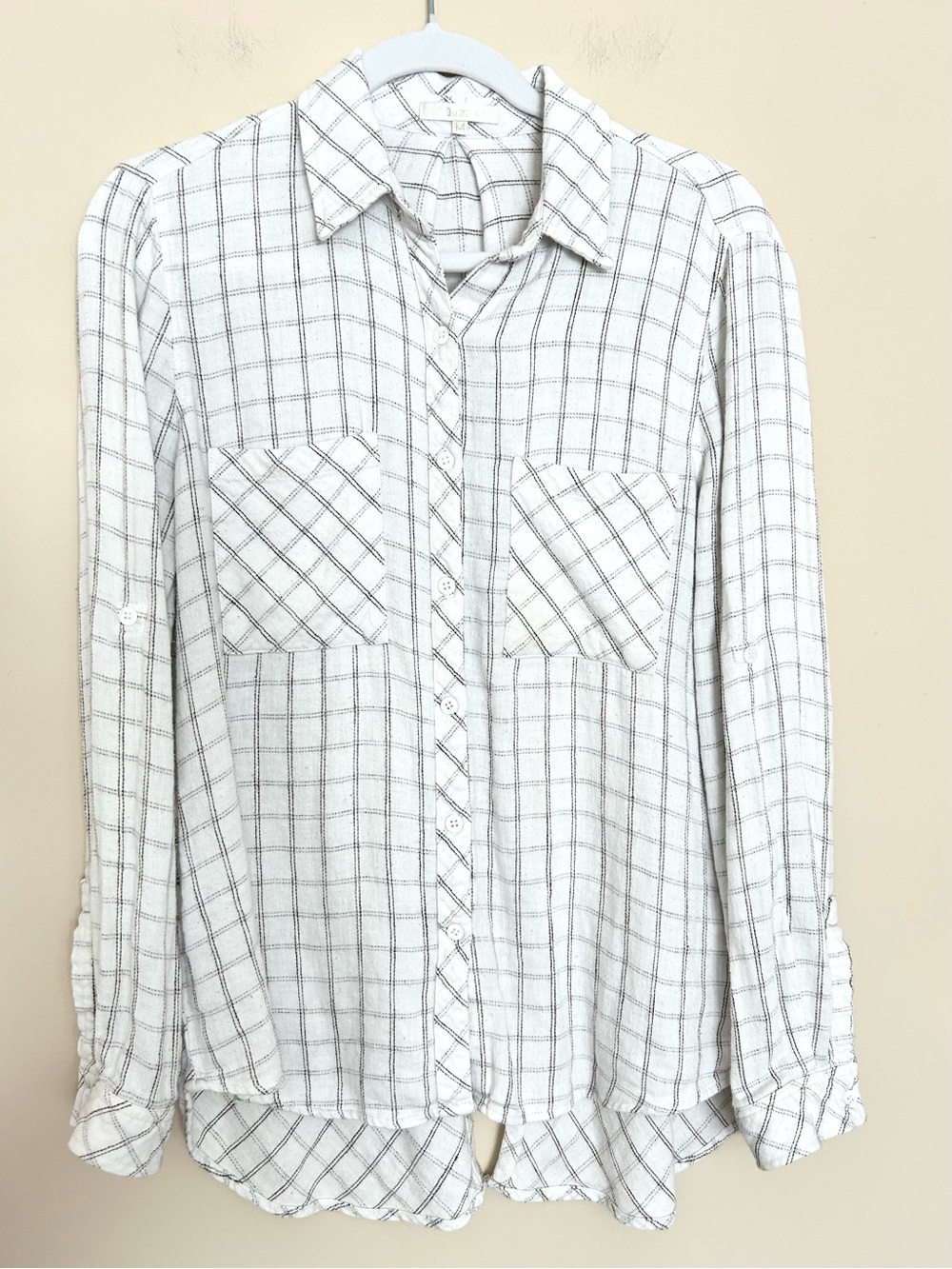 Laju Women’s White Plaid Button Down Shirt with Chest Pockets